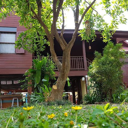 Baanwealaa Guesthouse (Adults Only) Чіангмай Екстер'єр фото